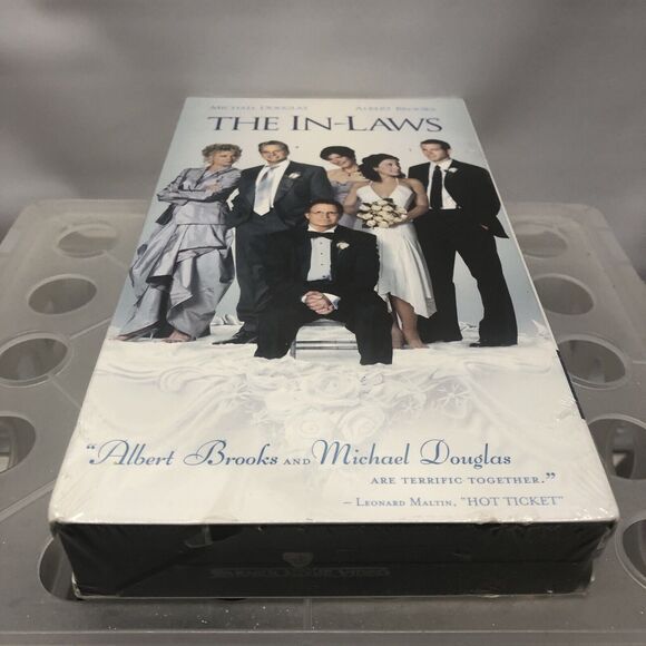 The In-Laws VHS Movie Warner Bros Albert Brooks Michael Douglas New Sealed - Picture 4 of 10
